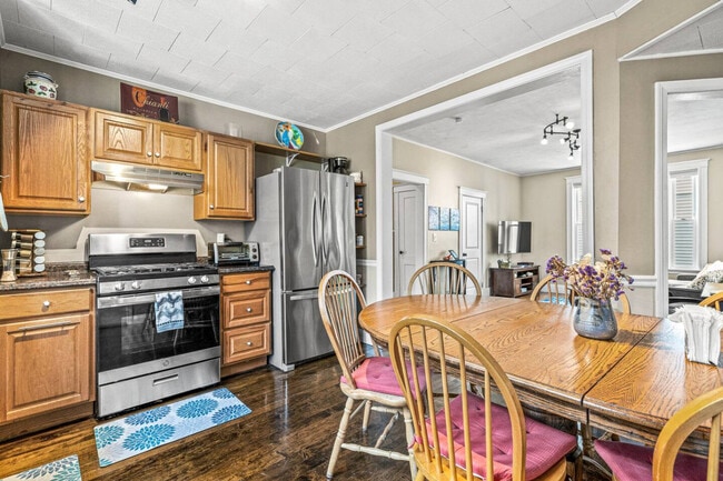 46 Russell St in Quincy, MA - Building Photo - Building Photo