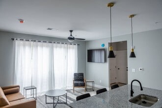 Tryon Flats – Modern Student Living Near NC State in Raleigh, NC - Building Photo - Interior Photo