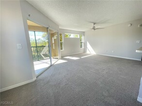 8851 Colonnades Ct W in Bonita Springs, FL - Building Photo - Building Photo