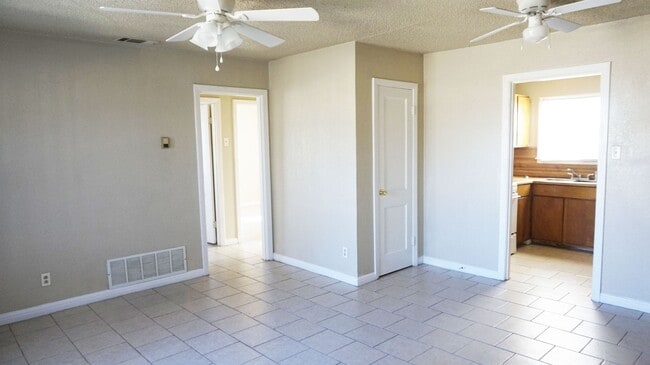 912-912 Williamson Dr in Killeen, TX - Foto de edificio - Building Photo