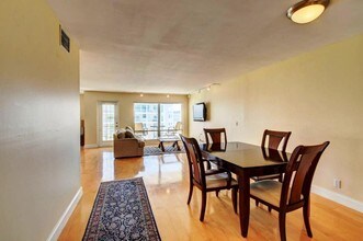 3114 S Ocean Blvd-Unit -806 in Highland Beach, FL - Building Photo - Building Photo