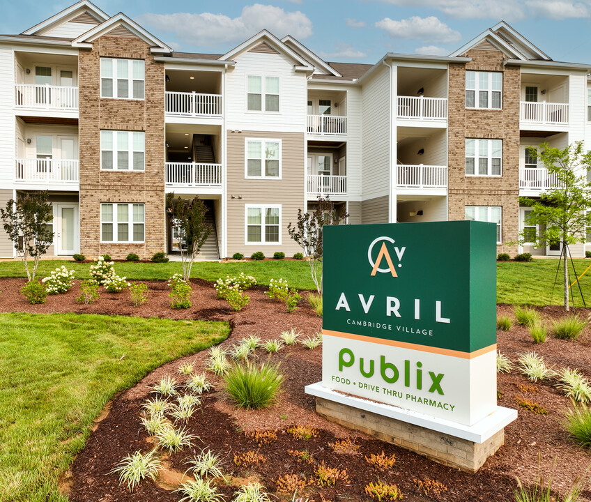 Avril Cambridge Village in Denver, NC - Building Photo