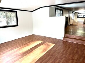 102 Joseph St in Leavenworth, WA - Building Photo - Building Photo