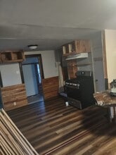 2417 Maple Ave in Altoona, PA - Foto de edificio - Building Photo