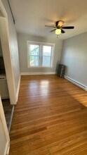 2212 E 70th St in Chicago, IL - Building Photo - Building Photo
