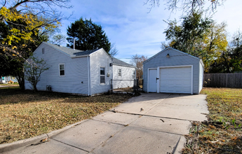 457 N Fern St in Wichita, KS - Building Photo - Building Photo