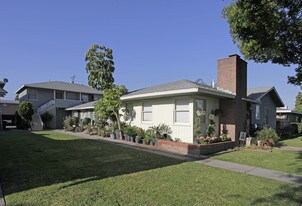 1116 W Broadway in Anaheim, CA - Building Photo