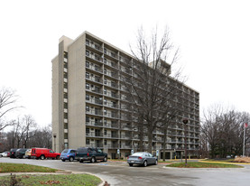 Saferstein Towers Apartments