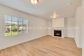 142 W 3360 N in Lehi, UT - Building Photo - Building Photo
