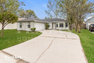 8761 Spring Harvest Ln E in Jacksonville, FL - Building Photo