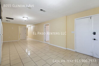 8055 Glendale Ave in El Paso, TX - Building Photo - Building Photo