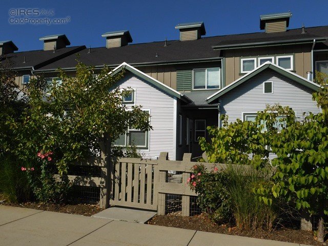property at 2576 Stonewall Ln
