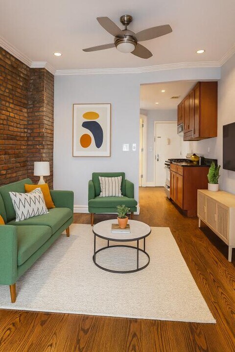 134 Orchard St in New York, NY - Foto de edificio