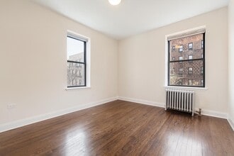 105 Pinehurst Ave, Unit 39 in New York, NY - Building Photo - Building Photo