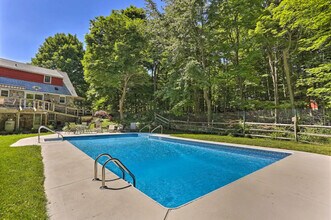 214 Berry Rd-Unit -ID1375477P in Monroe, NY - Foto de edificio - Building Photo