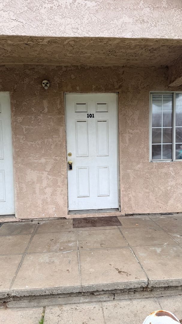 924 E Yosemite Ave in Madera, CA - Building Photo - Building Photo