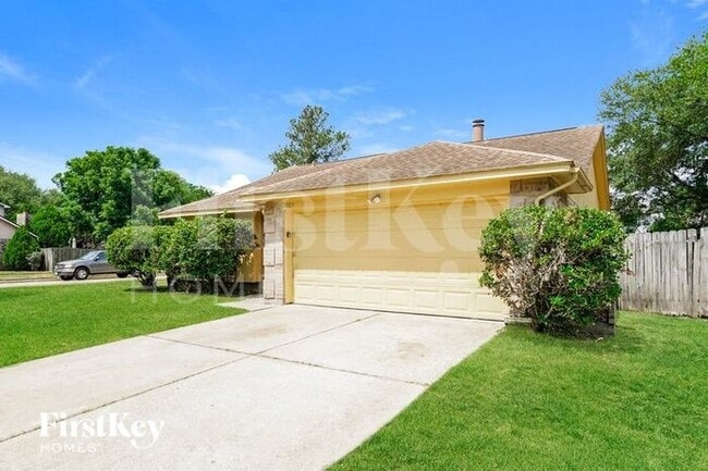 7603 Stamen Dr