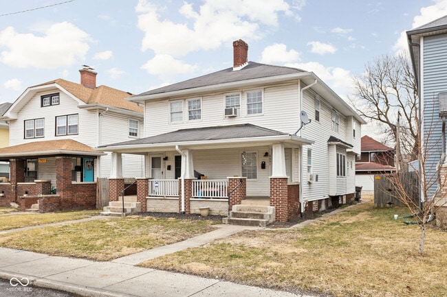 property at 2951 N Delaware St