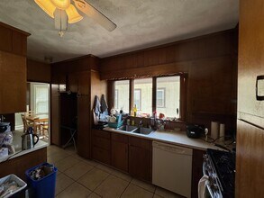 20 Benton Rd, Unit 2 in Medford, MA - Building Photo - Building Photo