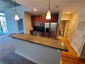 950 W Peachtree St NW in Atlanta, GA - Building Photo - Building Photo
