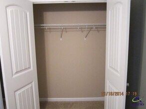 135 Coronation Dr in Bonaire, GA - Building Photo - Building Photo