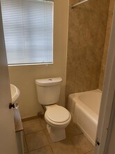 1005 Murray Dr in Jacksonville, FL - Building Photo - Building Photo