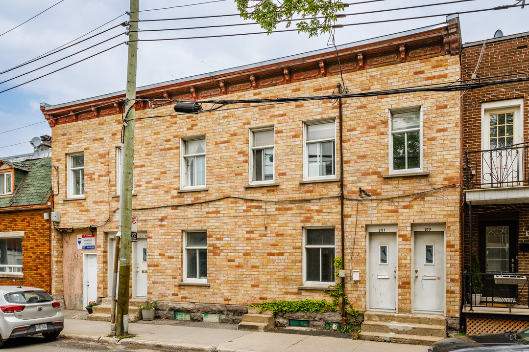 385 Saint-Ferdinand Rue in Montréal, QC - Building Photo