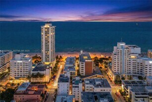 4122 Collins Ave in Miami Beach, FL - Building Photo