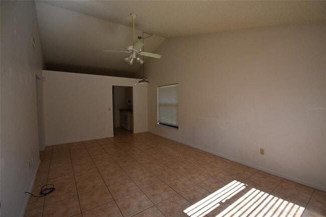 390 Douglas Way in Winter Garden, FL - Building Photo - Building Photo