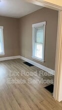 704 Cleveland St in Middletown, OH - Foto de edificio - Building Photo