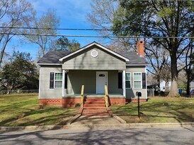 204 W Park Ave in Enterprise, AL - Building Photo