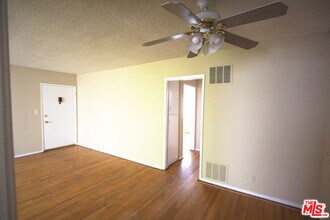 859 S Bedford St in Los Angeles, CA - Building Photo - Building Photo