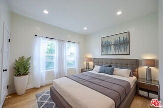 6110 De Longpre Ave in Los Angeles, CA - Building Photo - Building Photo