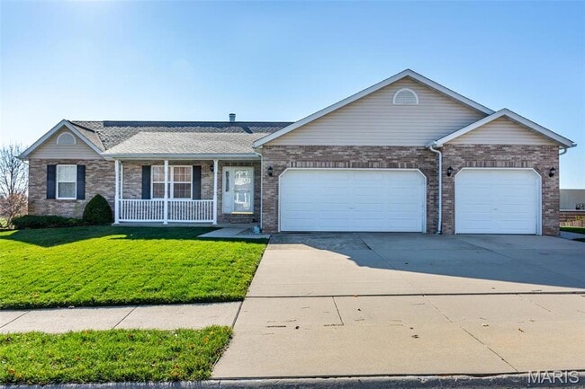 1031 Buran Dr in O'Fallon, IL - Building Photo - Building Photo