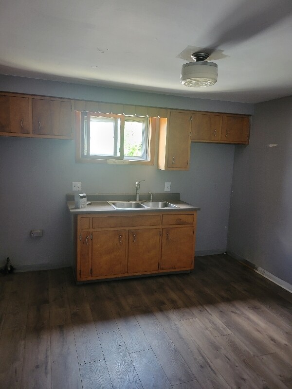 183 Sherman Ave in Vandergrift, PA - Building Photo - Building Photo