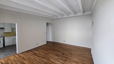 12015 Lamanda St in Los Angeles, CA - Building Photo - Building Photo