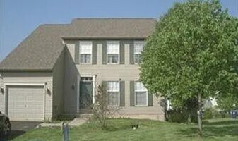 906 Hamilton Rd in Collegeville, PA - Building Photo