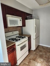 316 Georgia Ct in Washington Township, NJ - Building Photo - Building Photo