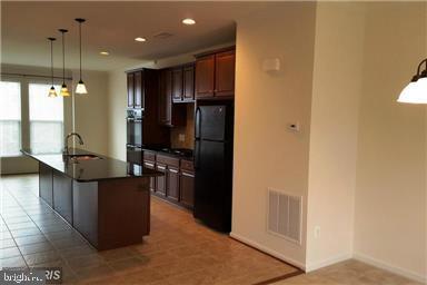 21755 Harroun Terrace in Ashburn, VA - Building Photo - Building Photo