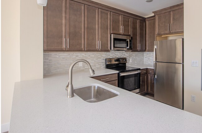 126 Main St in Matawan, NJ - Building Photo - Building Photo