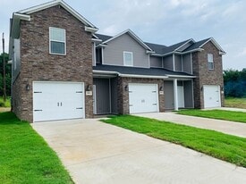 2108 Ingalls Ln in Alma, AR - Building Photo