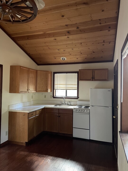 8181 Hacienda Ln, Unit Stable House Apartment in Soquel, CA - Building Photo