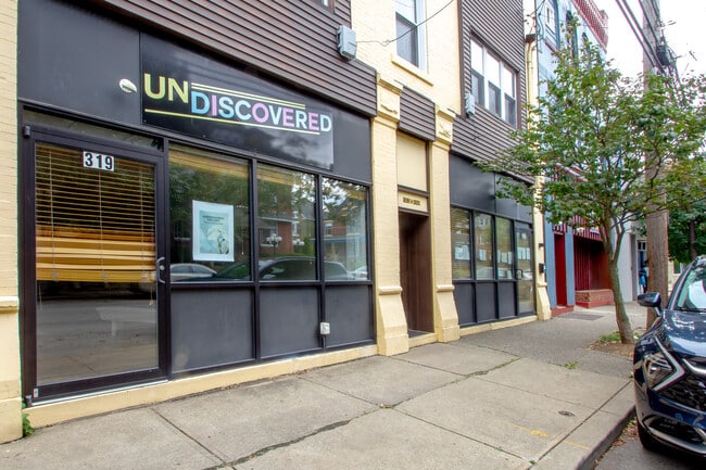 321 S Trenton Ave, Unit 4