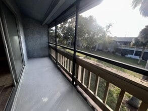 4803 S Texas Ave in Orlando, FL - Foto de edificio - Building Photo