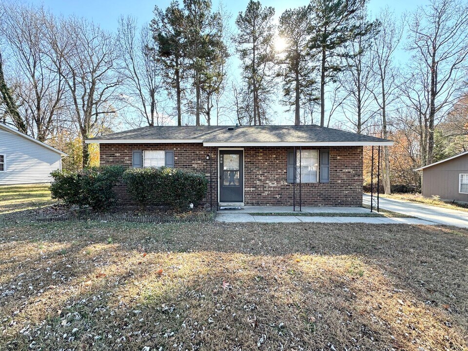 609 Tipperary Dr in Greensboro, NC - Building Photo