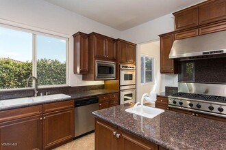 30447 Caspian Ct in Agoura Hills, CA - Building Photo - Building Photo