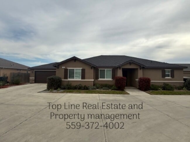 property at 729 W Perez Ave