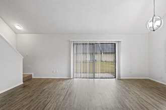 2550 W Bird St in Tampa, FL - Foto de edificio - Building Photo