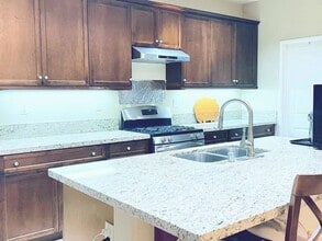 22 Bayberry in Buena Park, CA - Building Photo - Building Photo
