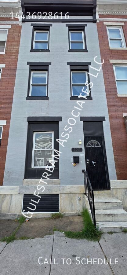 property at 702 N Kenwood Ave